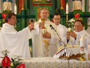 Počas sv. omše 10 Počas sv. omše 10