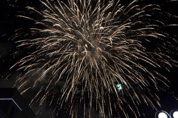 Nový rok 2019- ohňostroj _32 Nový rok 2019- ohňostroj _32