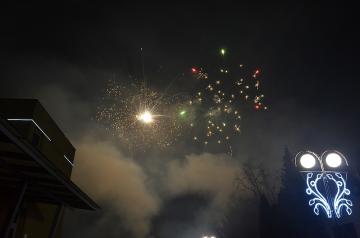 Nový rok 2019- ohňostroj _12 Nový rok 2019- ohňostroj _12