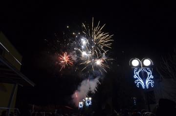 Nový rok 2019- ohňostroj _02 Nový rok 2019- ohňostroj _02